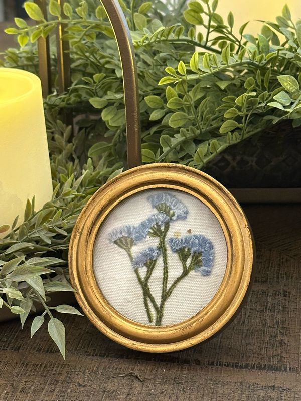 MP Blue Emb Floral Art Frame 4.5"