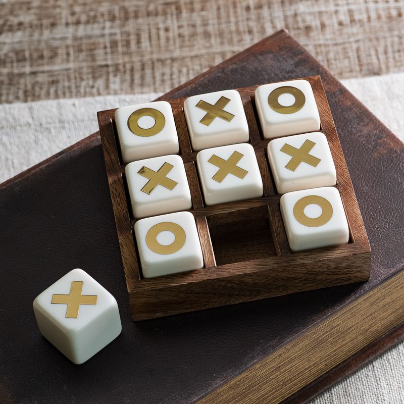 PDG 5" Tic Tac Toe Resin Wood