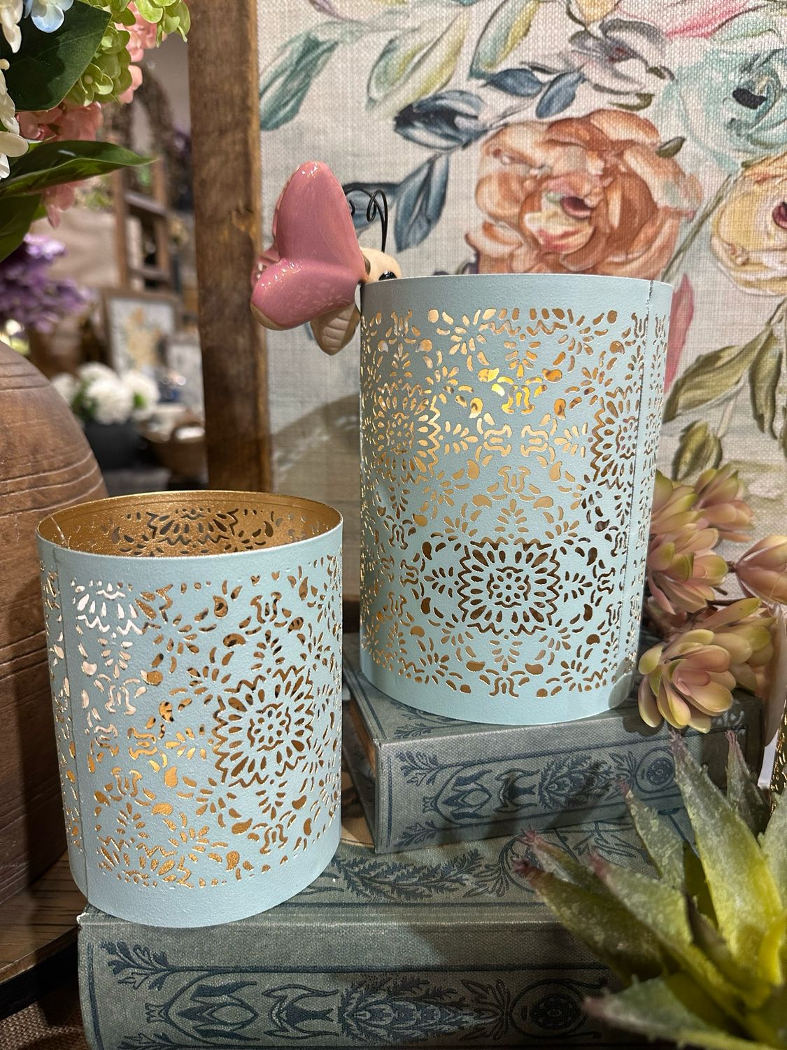 PDG Lg Lt Blue Deco Lantern Can 6.5x5