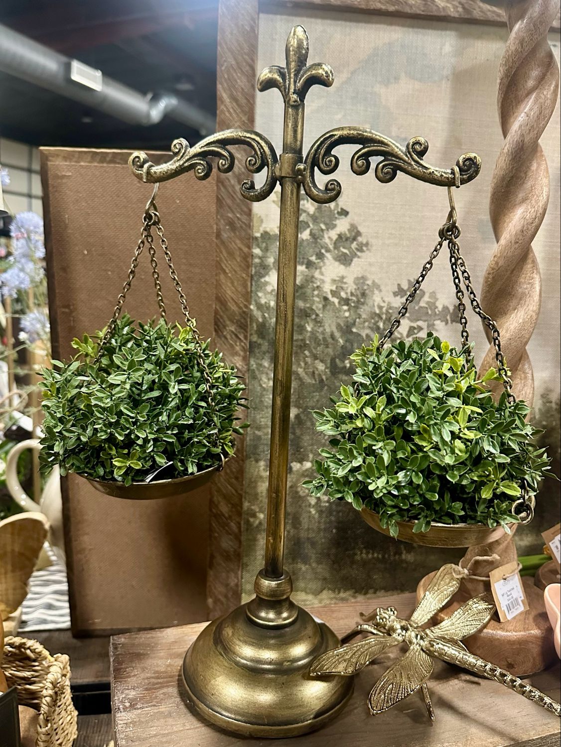 AB Balance Scale Decor 18x13.5