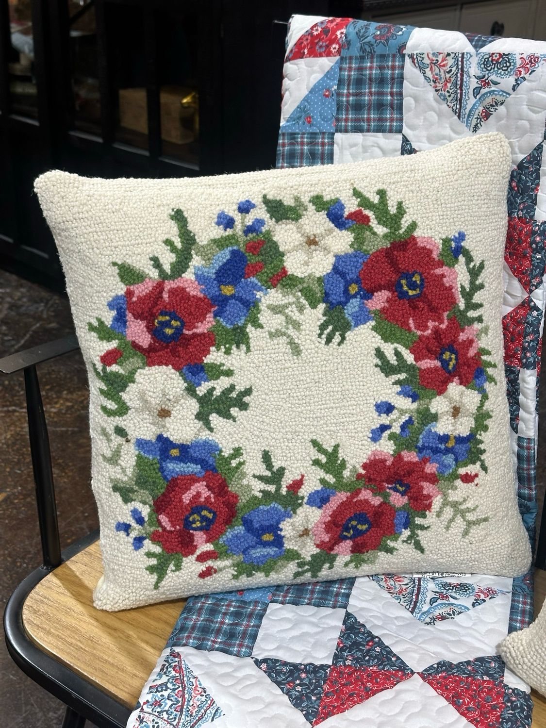 PHI Hook Loom 18x18 Patriotic Wreath