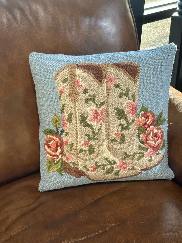 PHI Hook Loom 16x16 Cowgirl