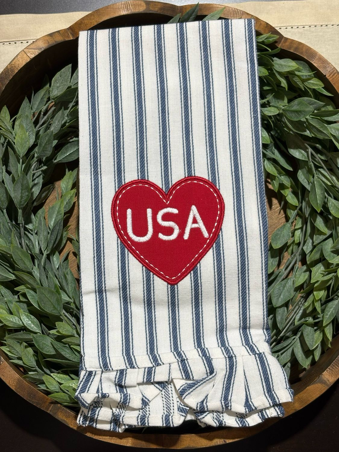 PHI American Heart Tea 18x25