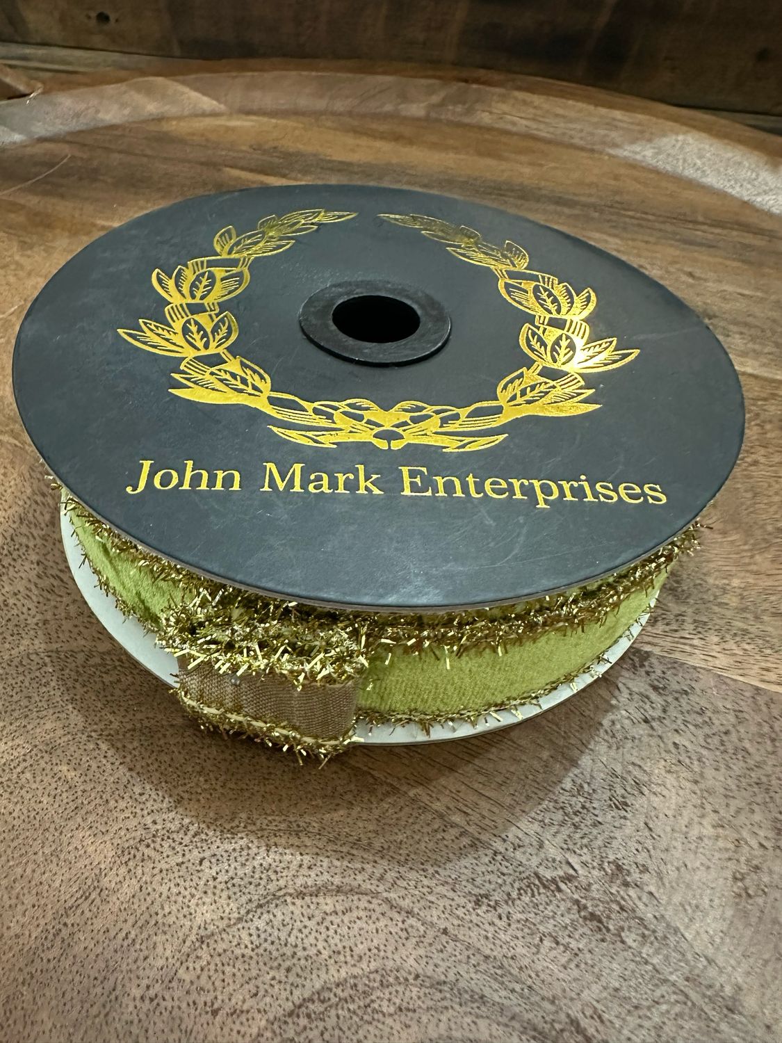 JME Velvet Tinsel Edge Apple 1x10