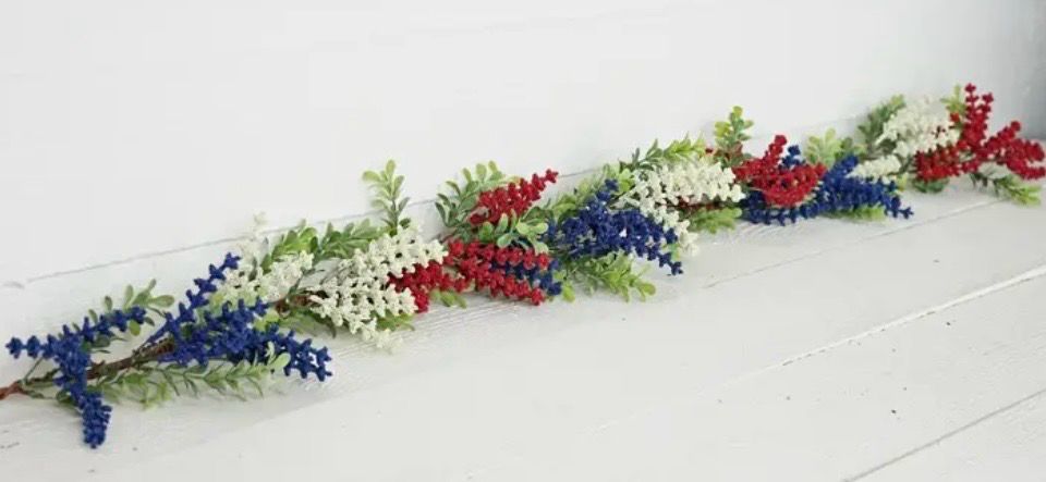 Imp 4' Garland RWB Heather w Boxwood