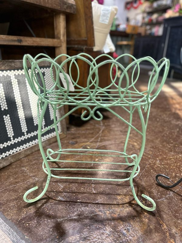 CMA Oval Leaf Planter 20x17x11 Gr