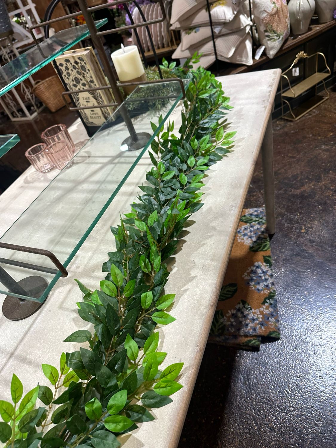 DCC 80" Smilax Leaves Garland