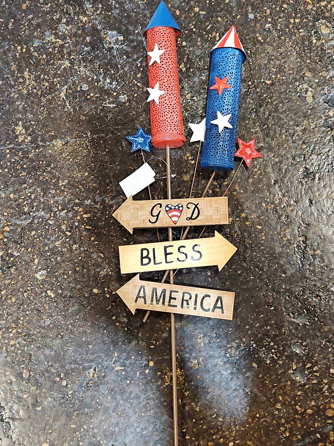 PT God Bless 2 Firecrackers Stakes 33"