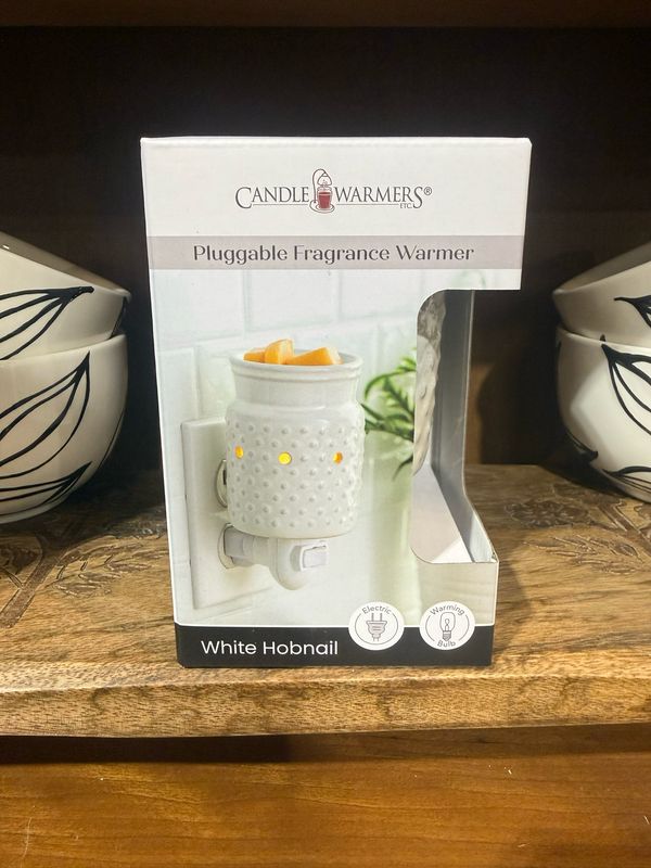 PT White Hobnail Pluggable Warmer