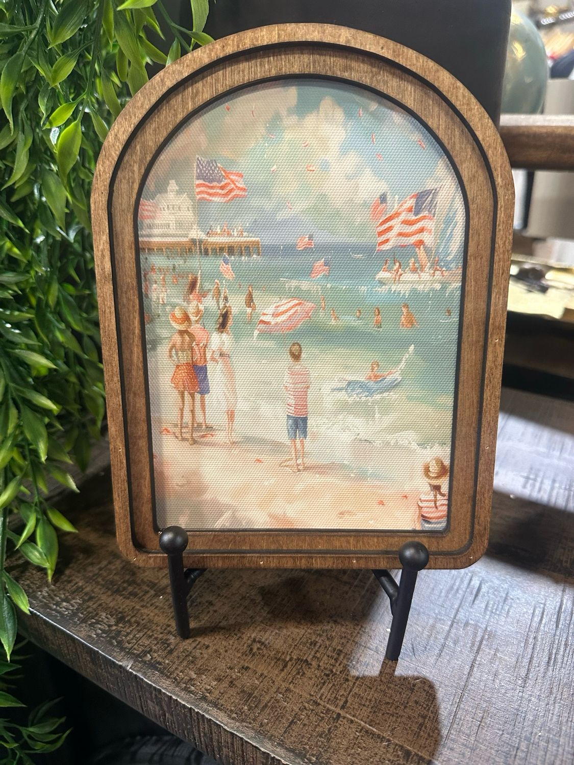 Red Arch 8x6 Patriotic Beach Scene