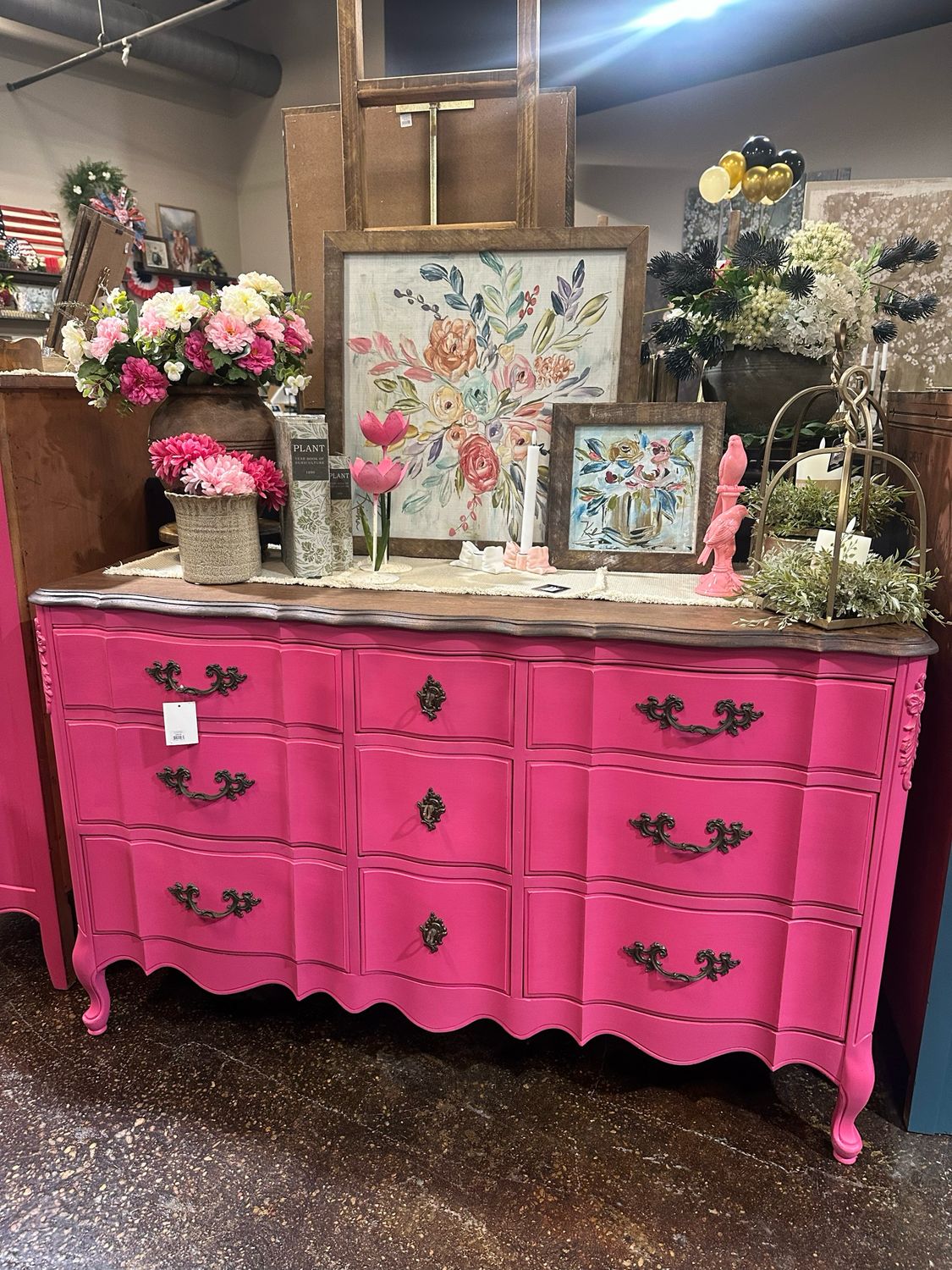 VV FP Dresser Peony 58x35x20.5