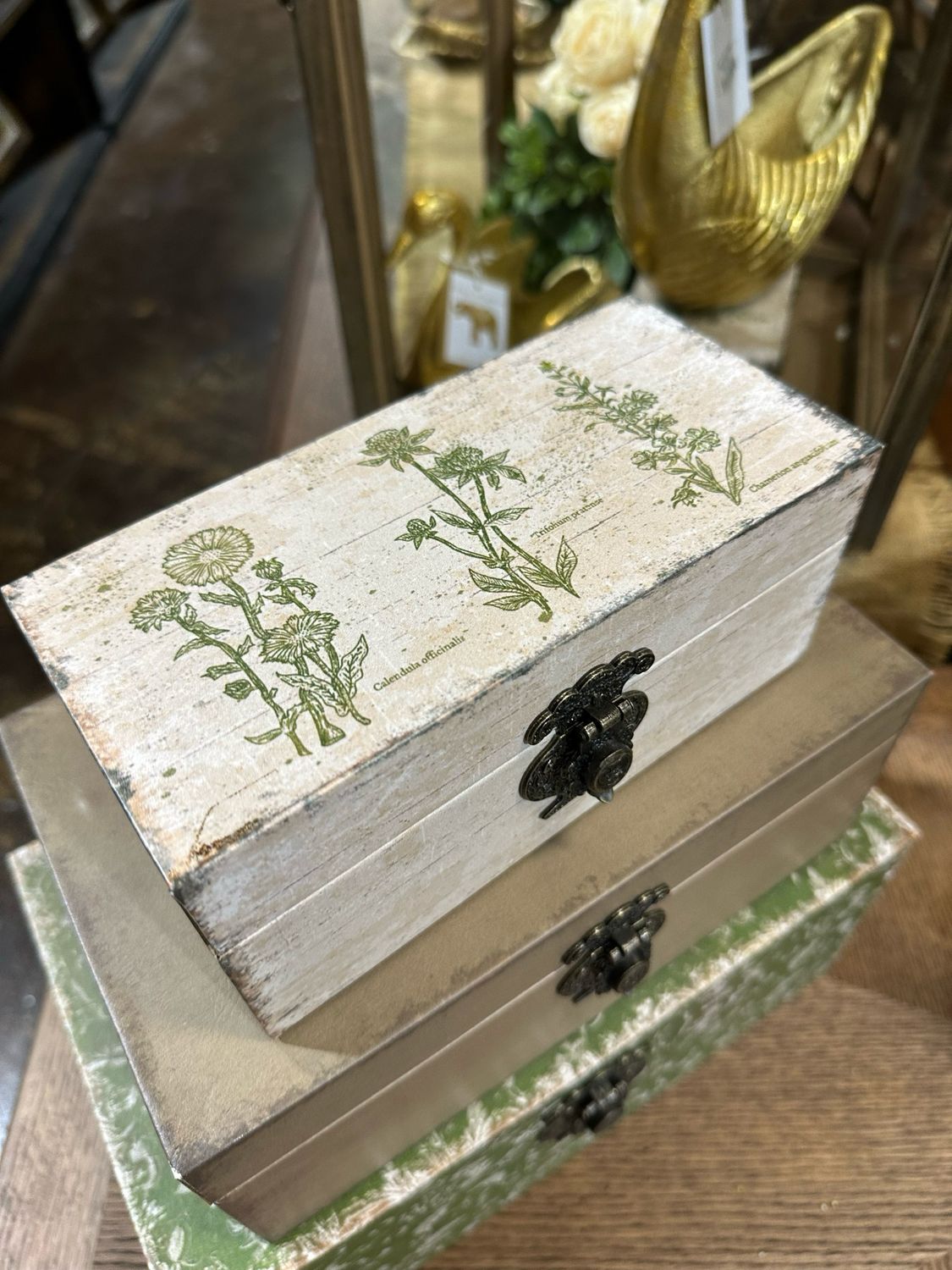 AB Sm White Decorative Box 7.5x3.5x3.25