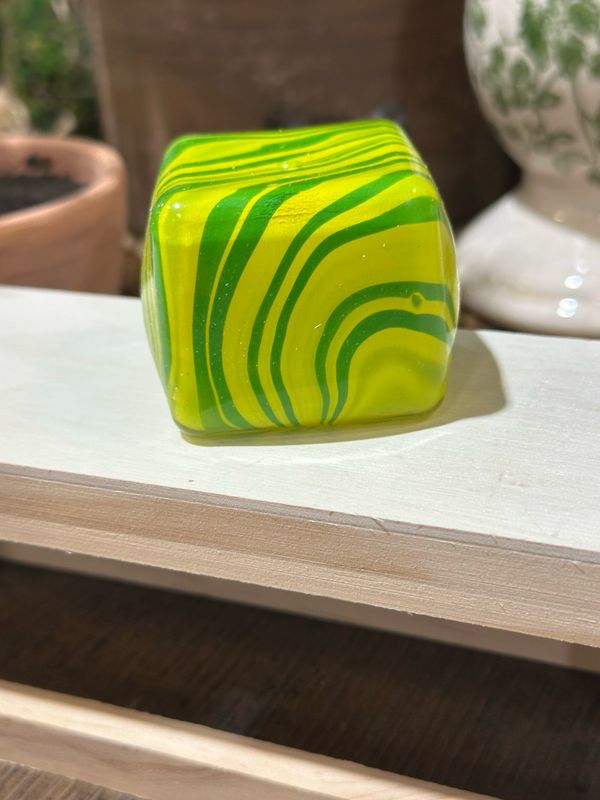 QD Yel/Orng Squeeze Ball Swirl Squishy