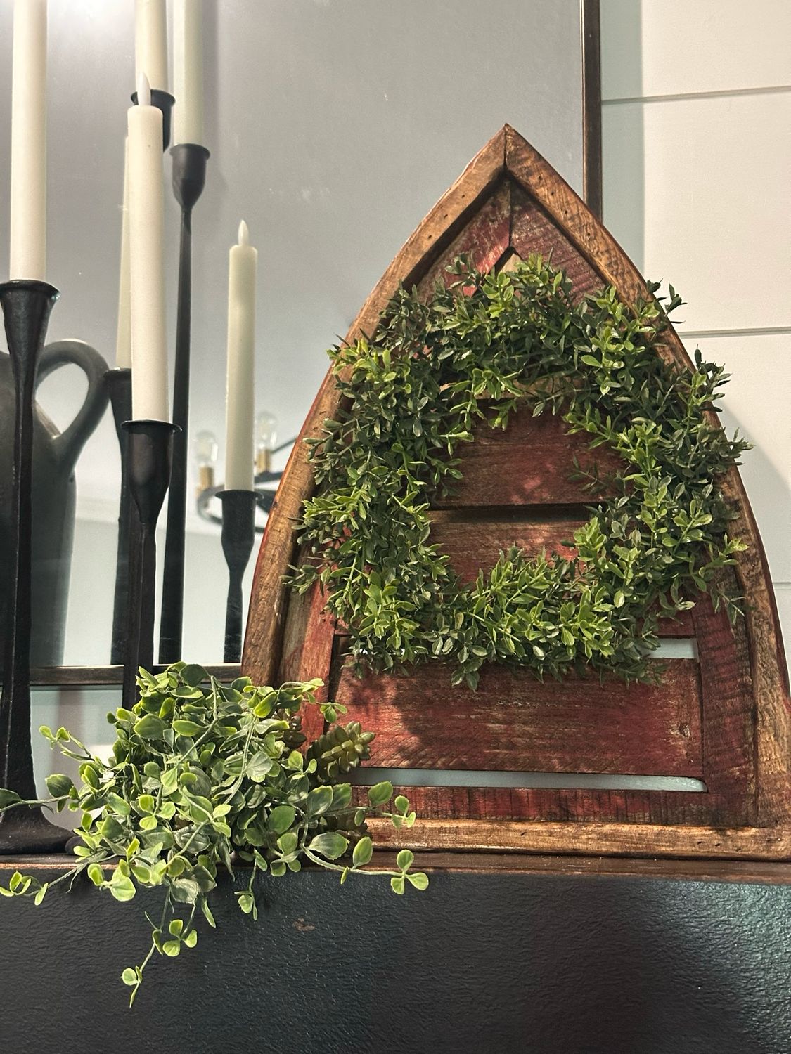 DWL Red Arch 13x18