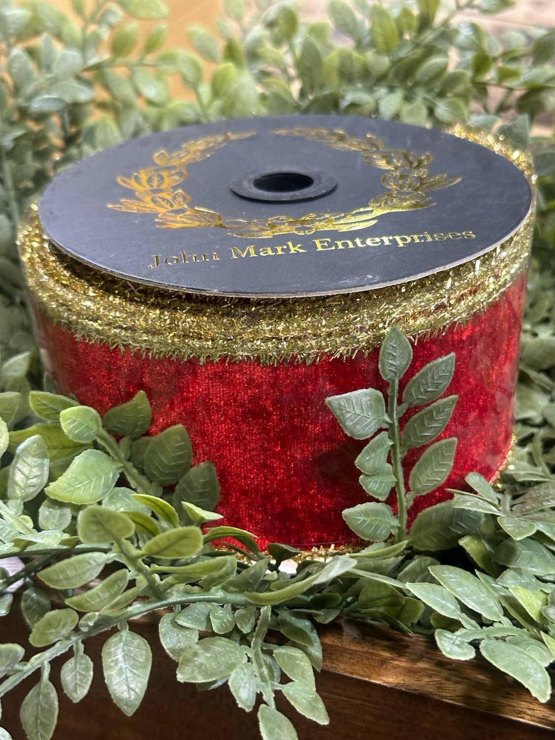 JME Velvet Metallic Dupion DBL Fused Tinsel Edge Red 2.5x10yd