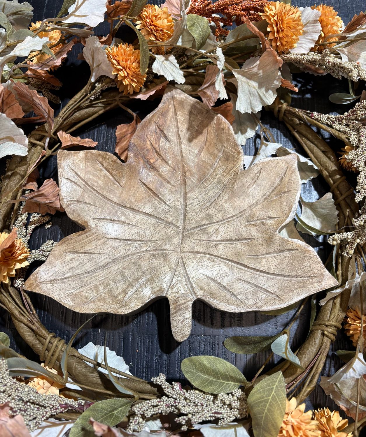 WTC Lg Wooden Maple Leaf Block 8.5x8