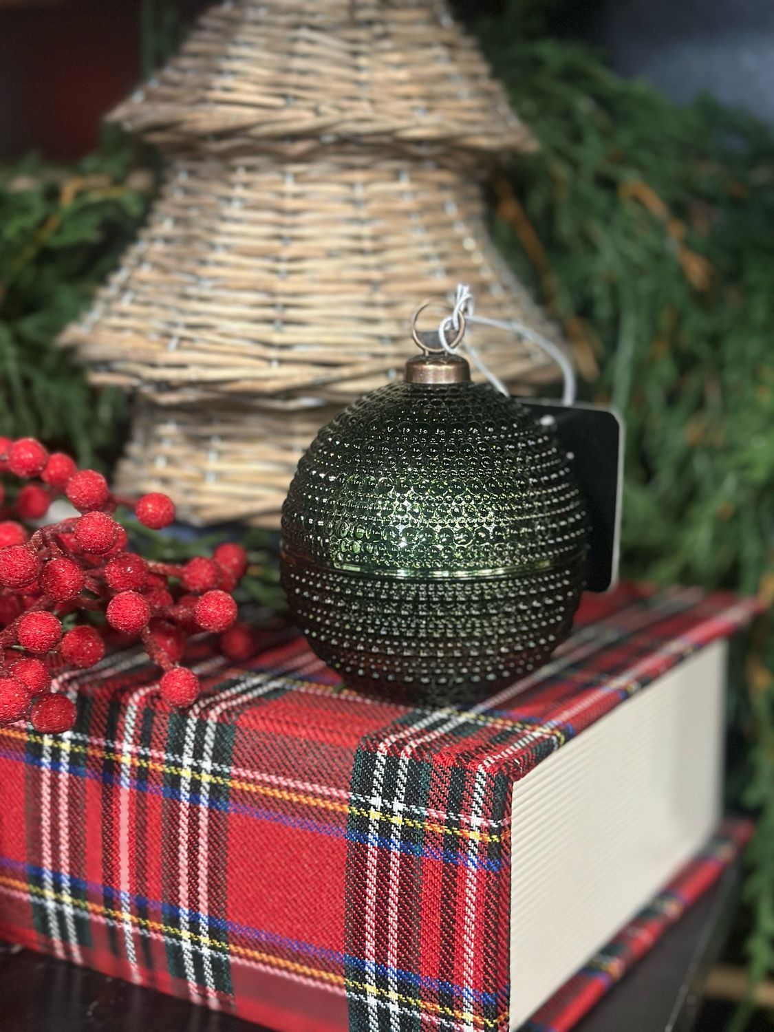 PDG 3" Green Dots Orn Jar