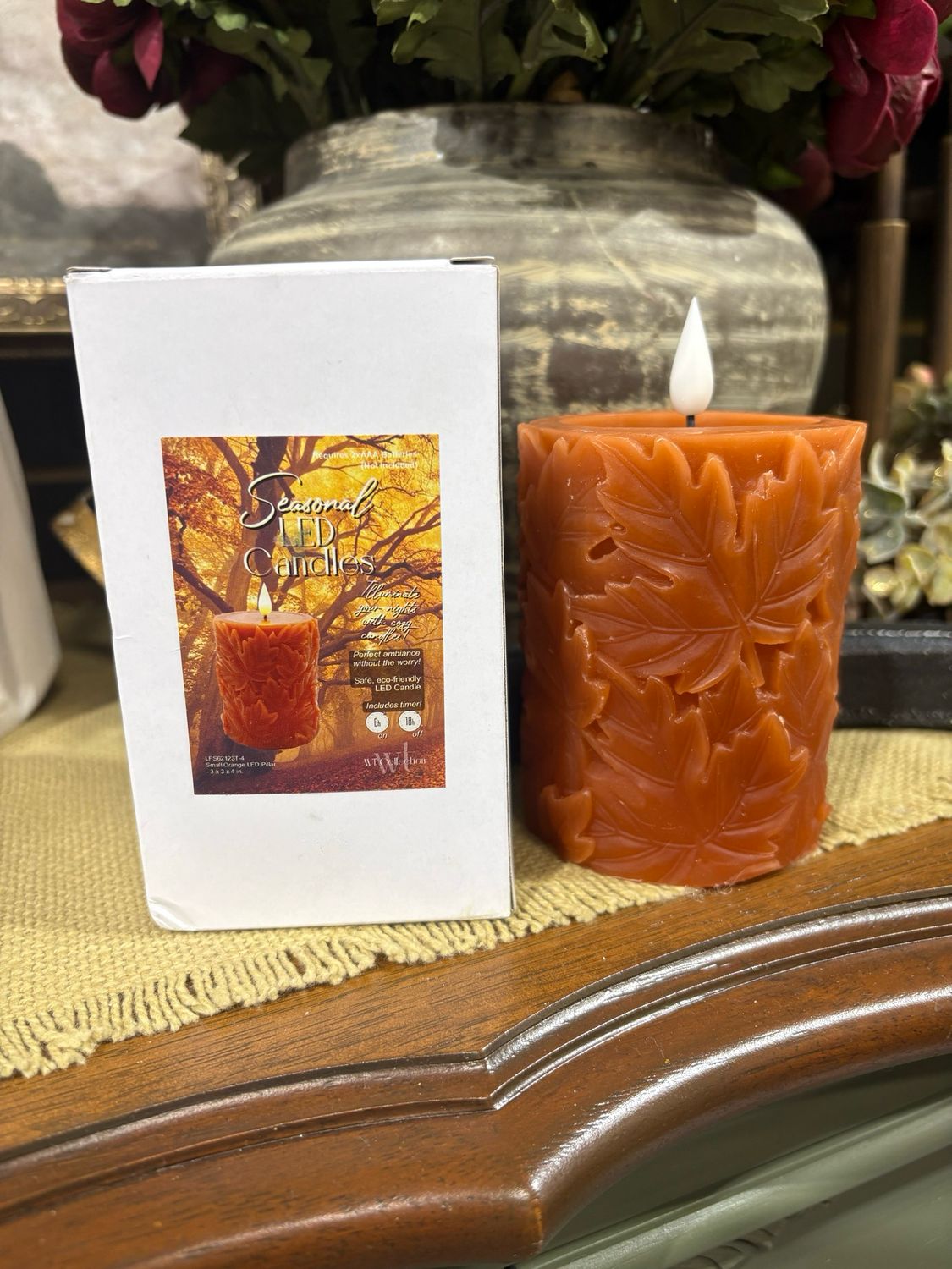 WTC Sm Orange Leaves LED Pillar 4x3
