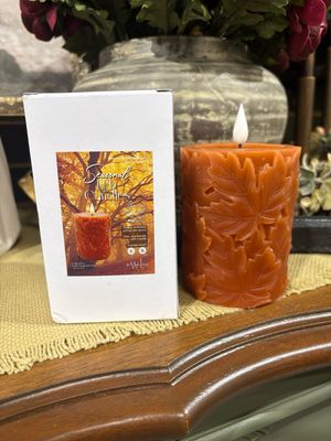 WTC Sm Orange Leaves LED Pillar 4x3