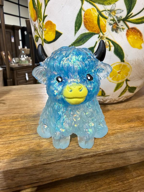 Blue Glitter Highland Cow Squishy