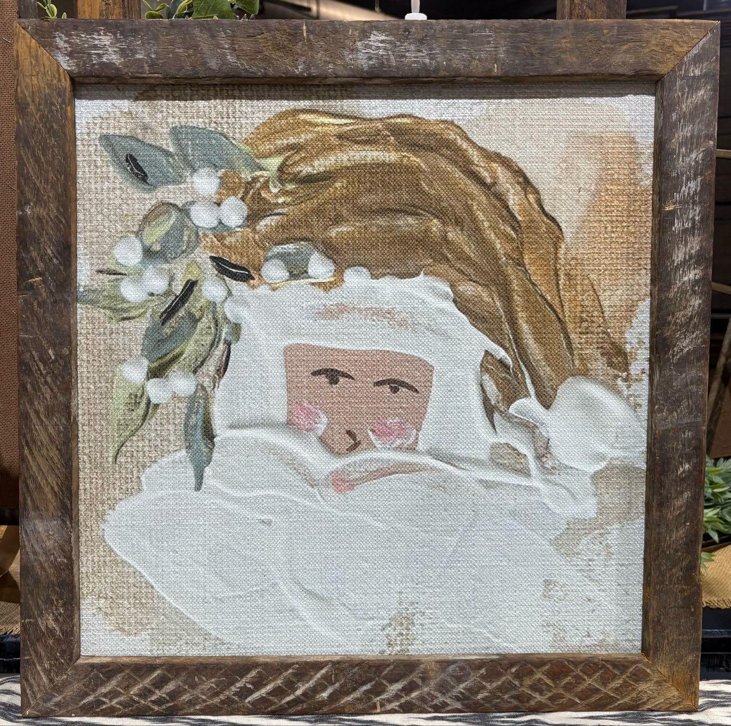 SCM 18x18 Gold Hat Santa