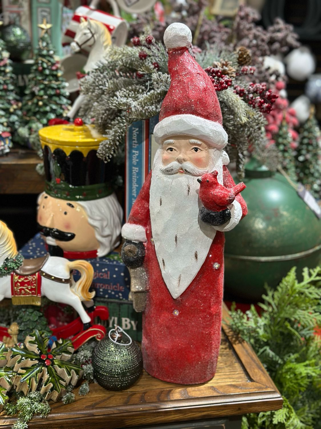 GES LED Santa w/Cardinal Door Greeter 21.5"