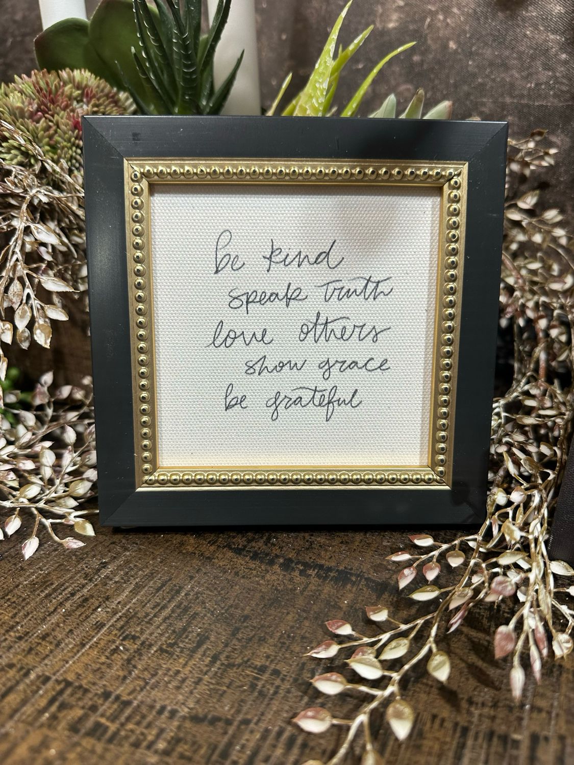 PLH 5.5x5.5 Bl  Be Kind