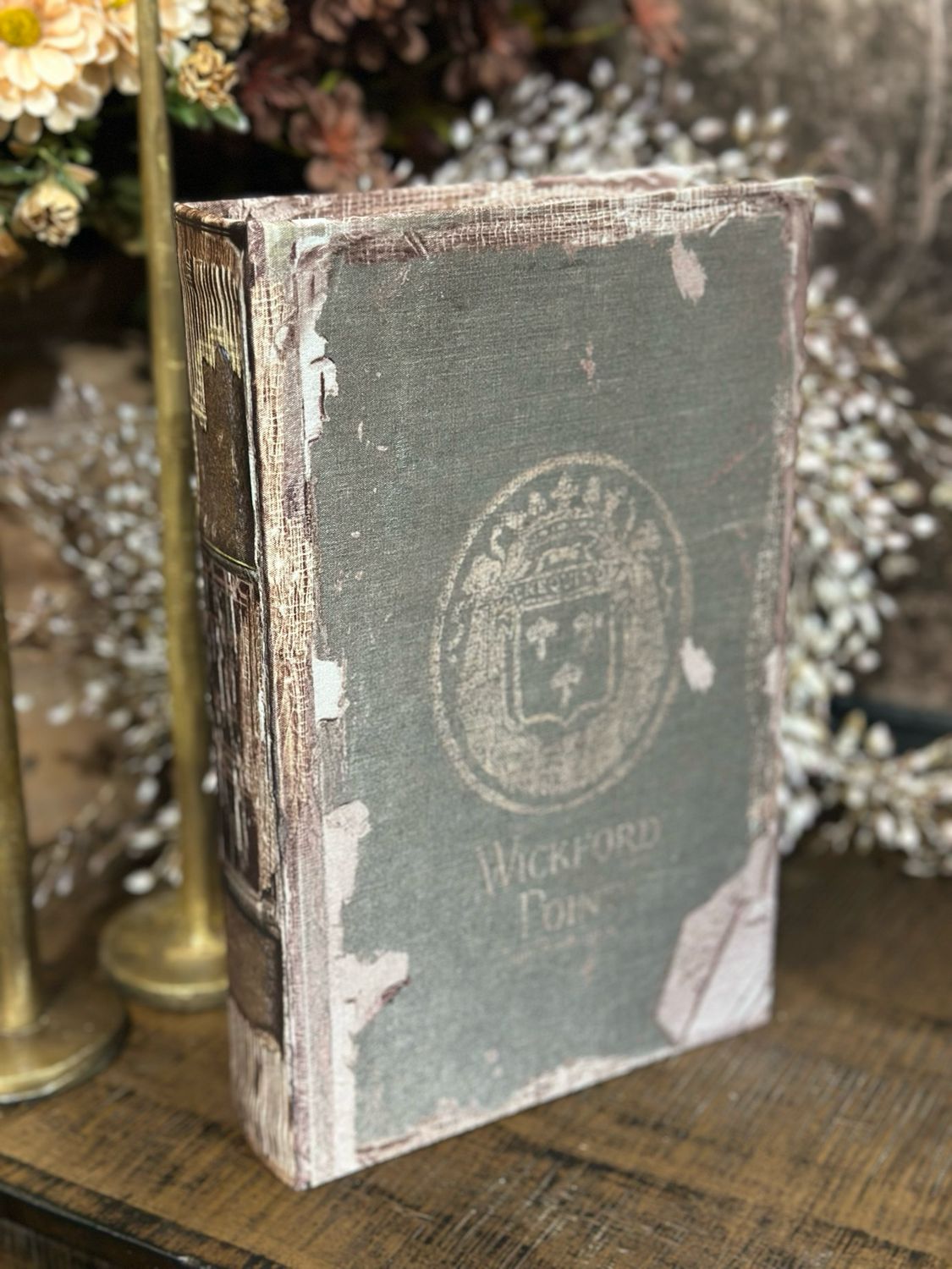 AB Sm Wickford Point Book Box 10.25x6.5x2