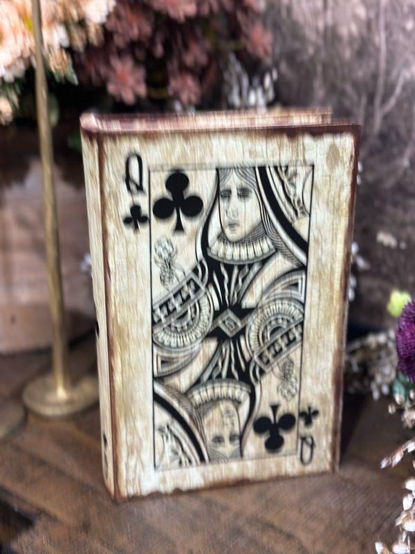 AB Queen Book Box 10.25x6.75x2