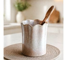 PDG 6.9" Scallop Edge Vase