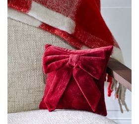 PDG Red Velvet Bow Pillow 10x10