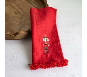 Pdg Nutcracker On Red Towel