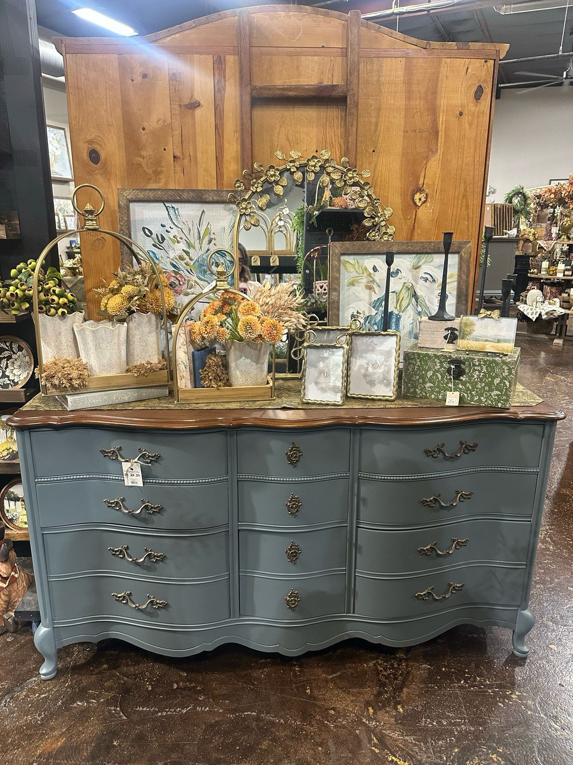 VV Stormy FP Dresser 62x20x33