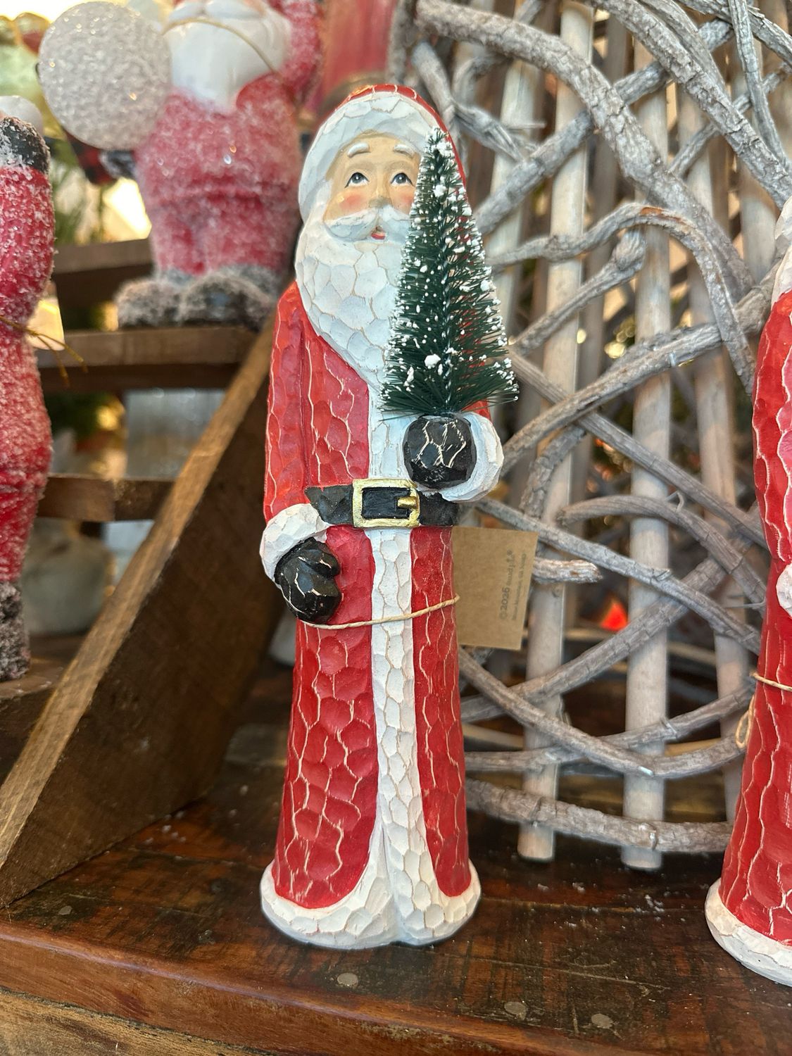 MP Sm Carved Santa 9"