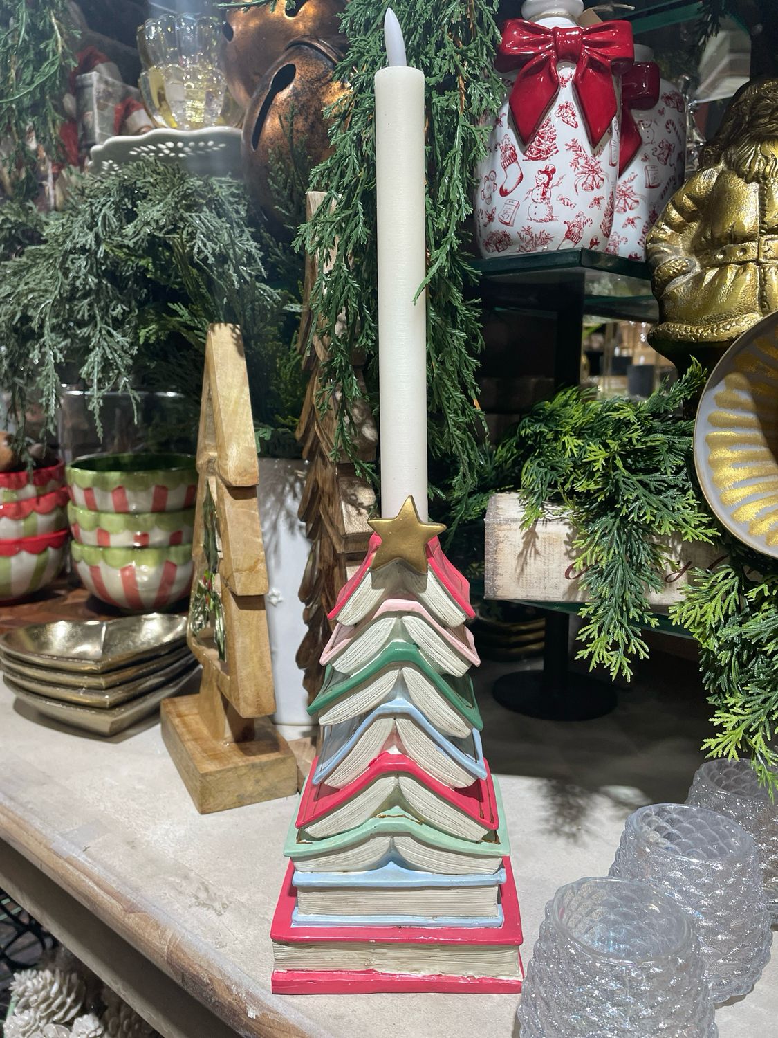 CCO Stacked Book Tree w Star 8.5"