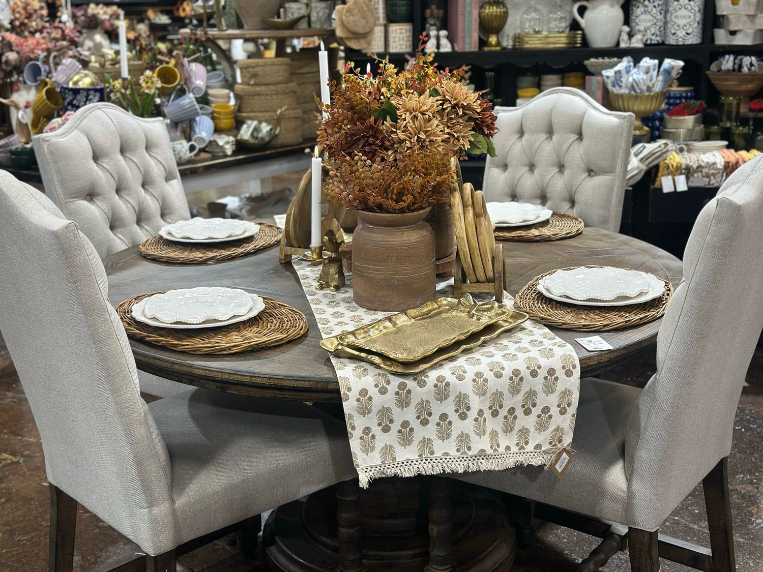 SHP Lilly 60” R Table