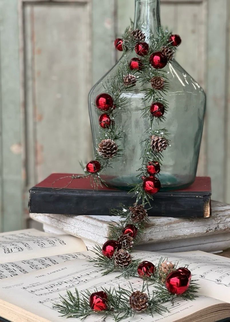 Lan 52" Cantata Pine &amp; Bell Garland