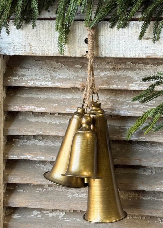 Lan Hymnal Trio Bells 23.5"