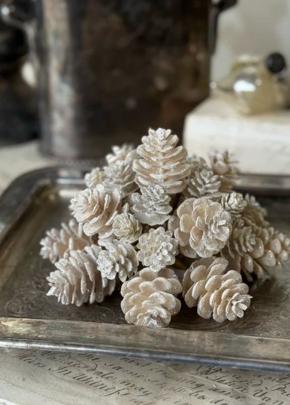 Lan 7" Glittering Ivory Cone Half Sphere