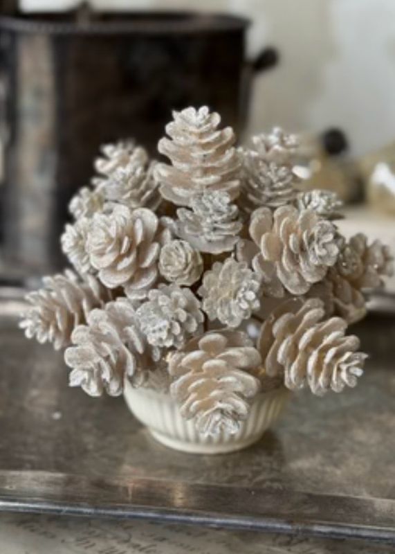 Lan 7" Glittering Ivory Cone Half Sphere