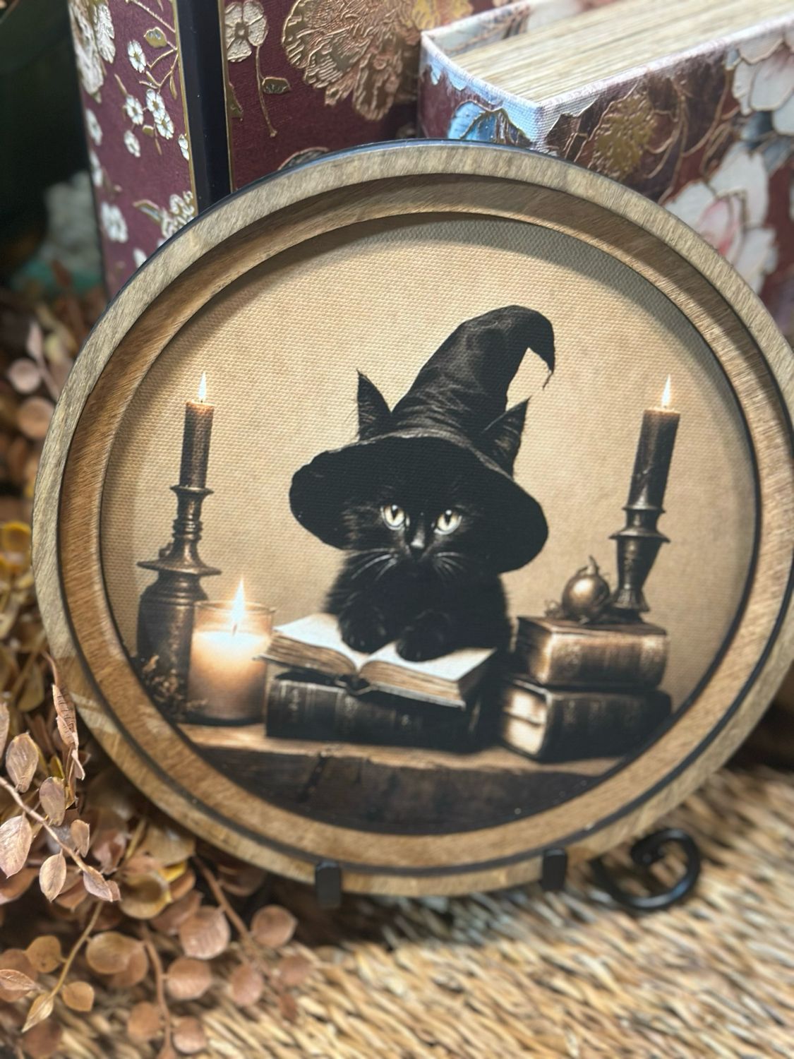 Red 8" R Halloween Cat