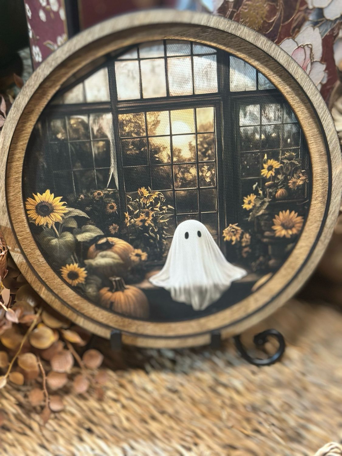 Red 8" R Greenhouse Ghost