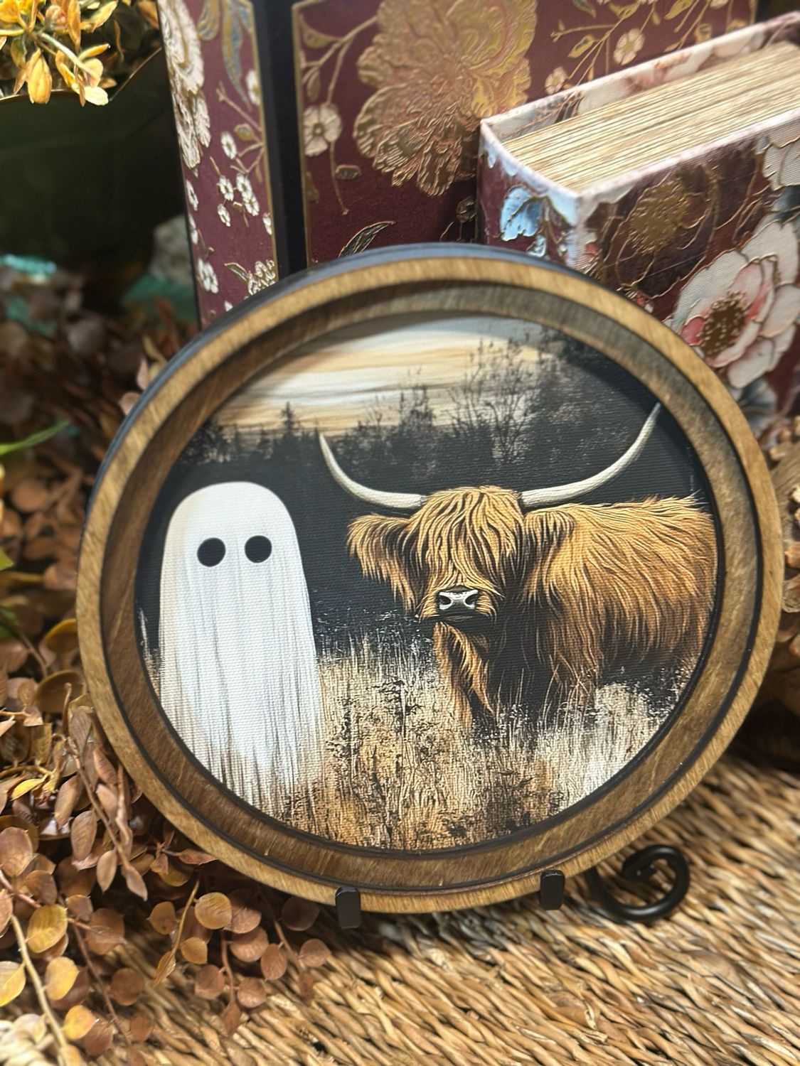 Red 8" R Highland W Ghost