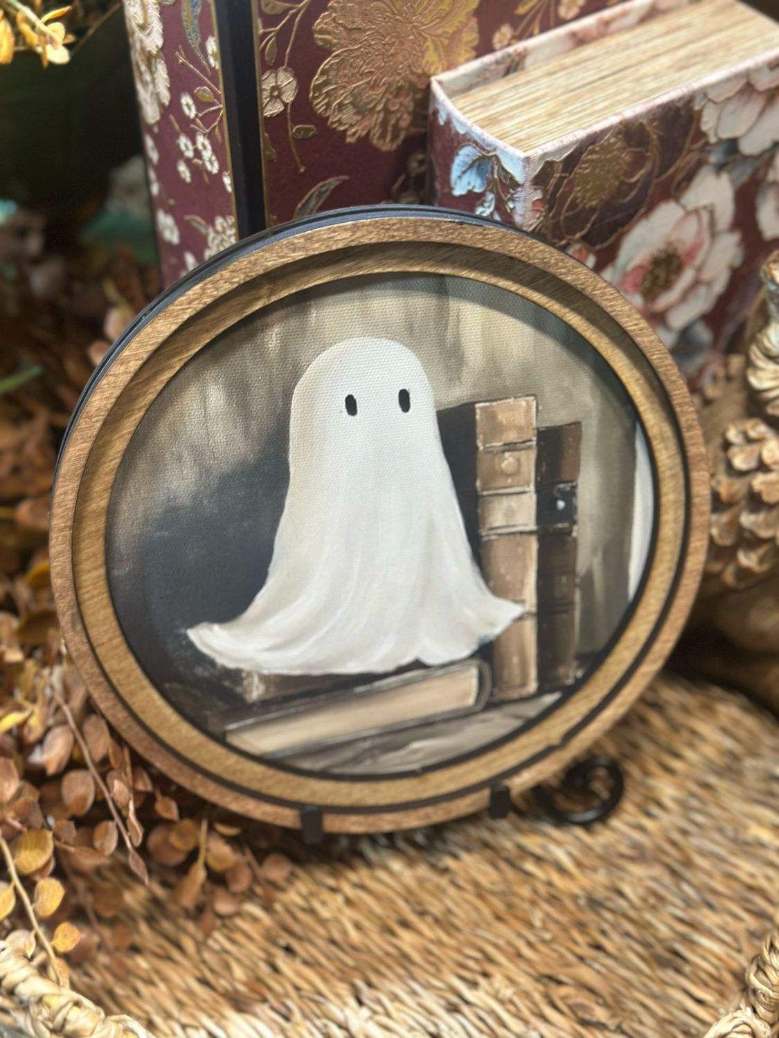 Red 8" R Library Ghost