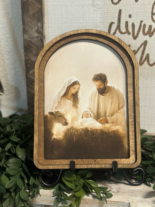 Red Arch 6x8 Nativity