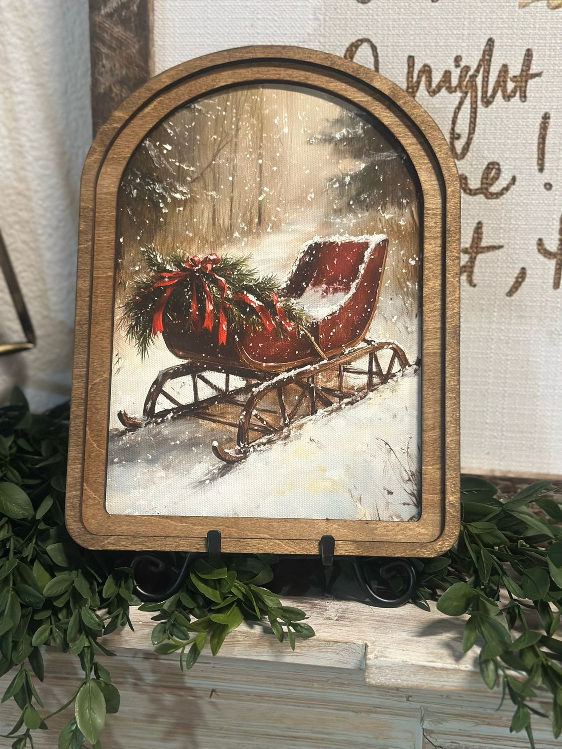 Red 8.25x11 Vintage Sleigh