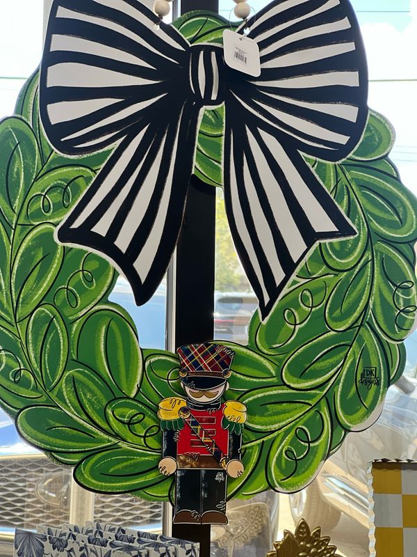 DKD Charm Nutcracker 4x8