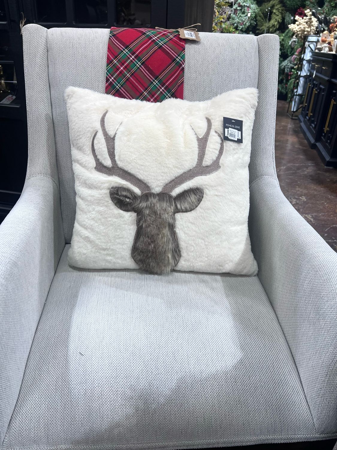 Pdg 18" Faux Fur Emb Deer Pillow