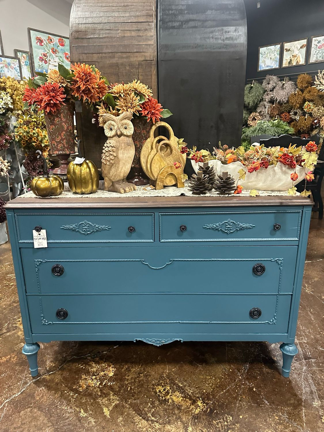 VV Antebellum 4D Chest50x24x35.5