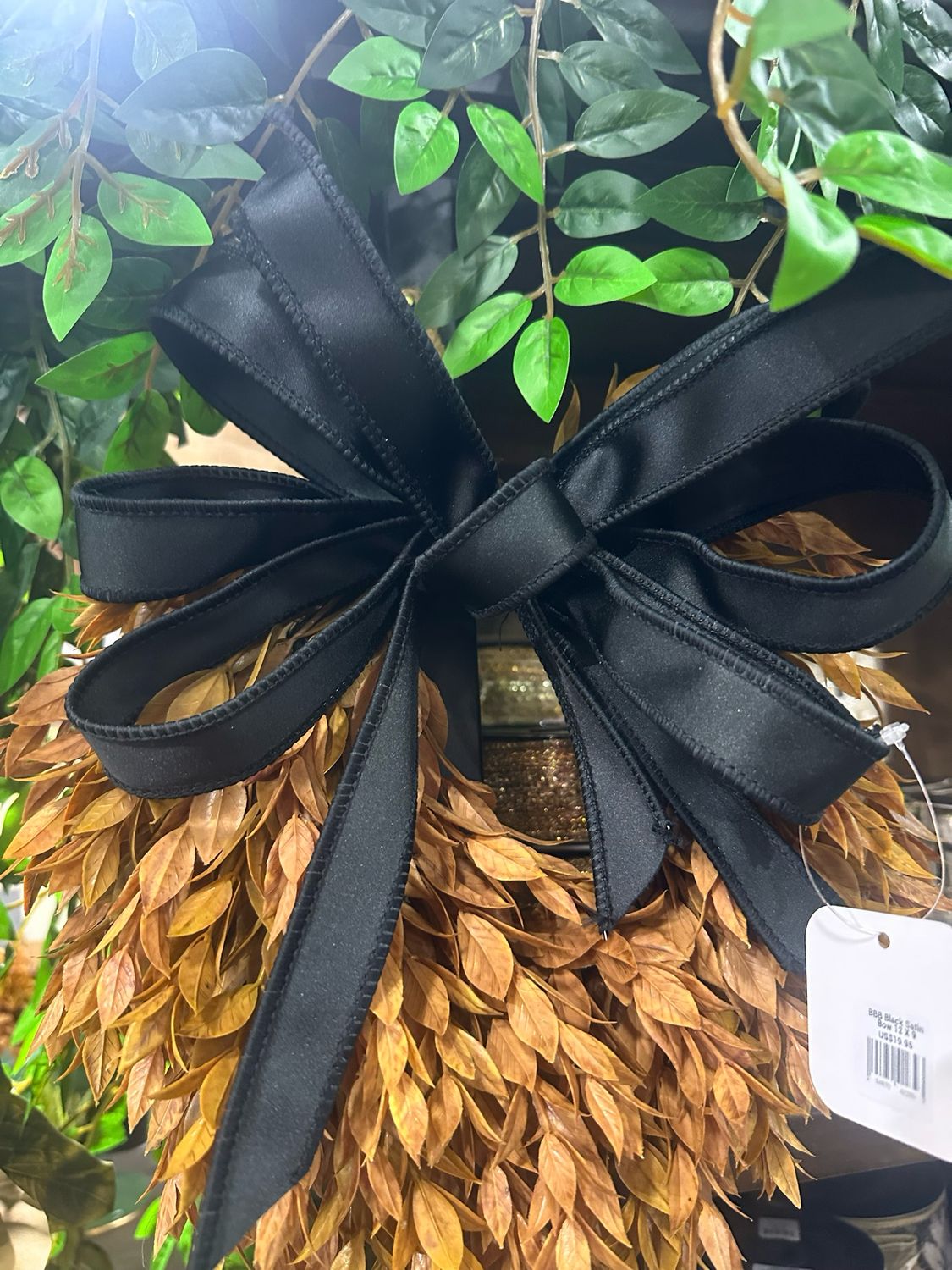 BBB Black Satin Bow 12 X 9